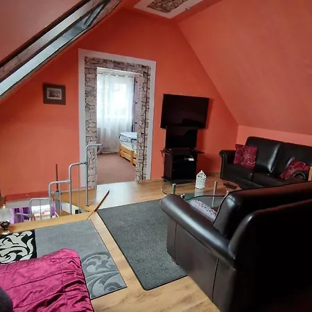 Samostatny Domecek Klášterec nad Ohří