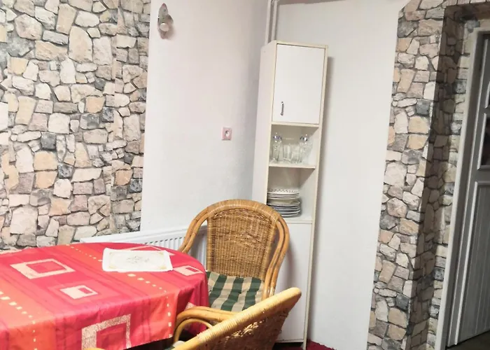 Samostatny Domecek * Klášterec nad Ohří